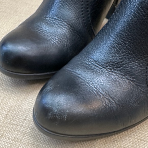 Born 'Claire' Black Leather Short Booties Boots - Picture 13 of 13